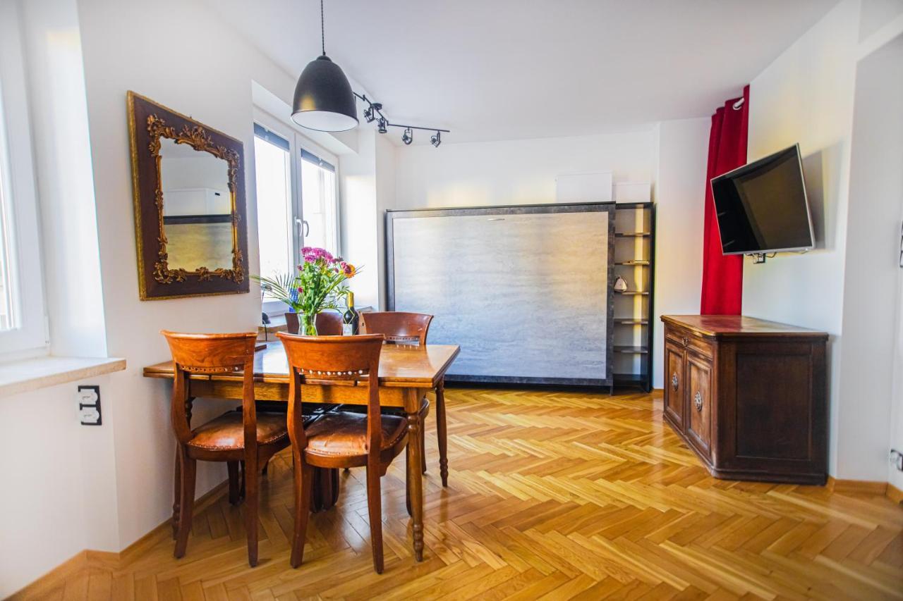 Charming Apt Next To Lazienki Park And City Center 바르샤바 외부 사진
